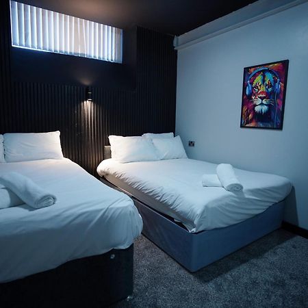 מנצ'סטר Nero Suite Sleeps Fourteen מראה חיצוני תמונה